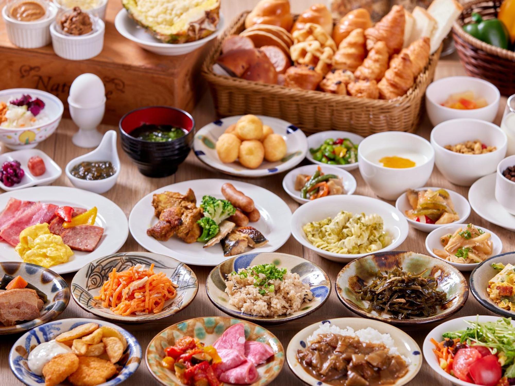 Okinawa Nahana & 酒店